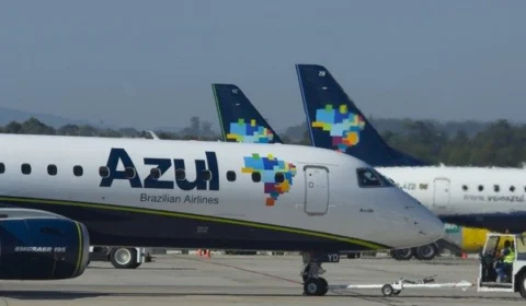 Covid-19 e influenza impactam voos no país