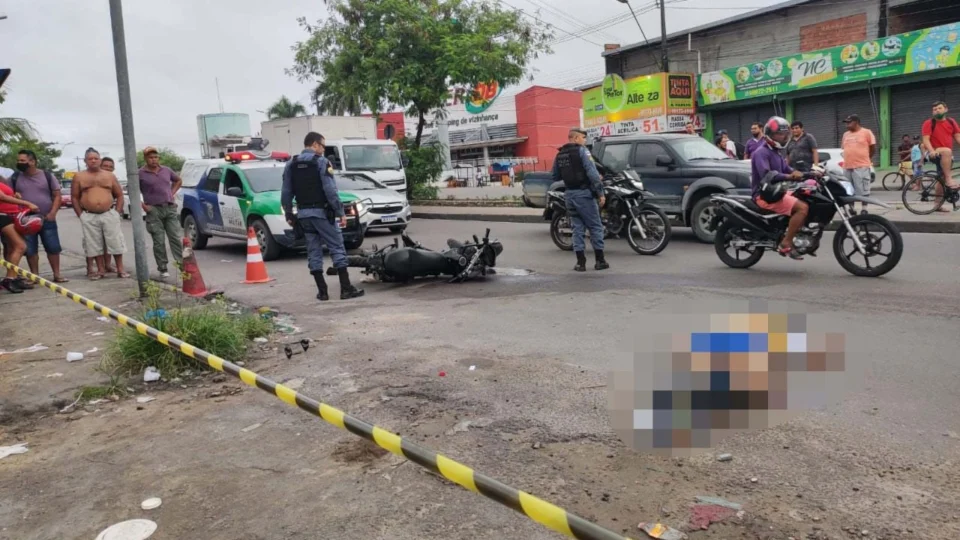 Suposto assaltante é morto em perseguição na manhã desta quinta-feira em Manaus
