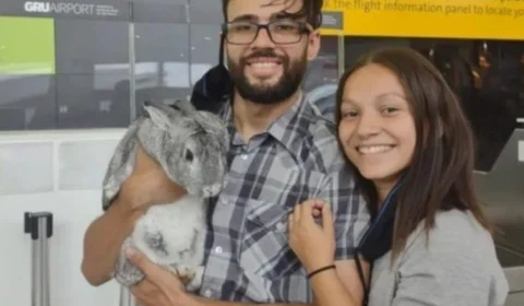 Coelho ‘vence’ discussão’ em aeroporto e embarca em voo internacional