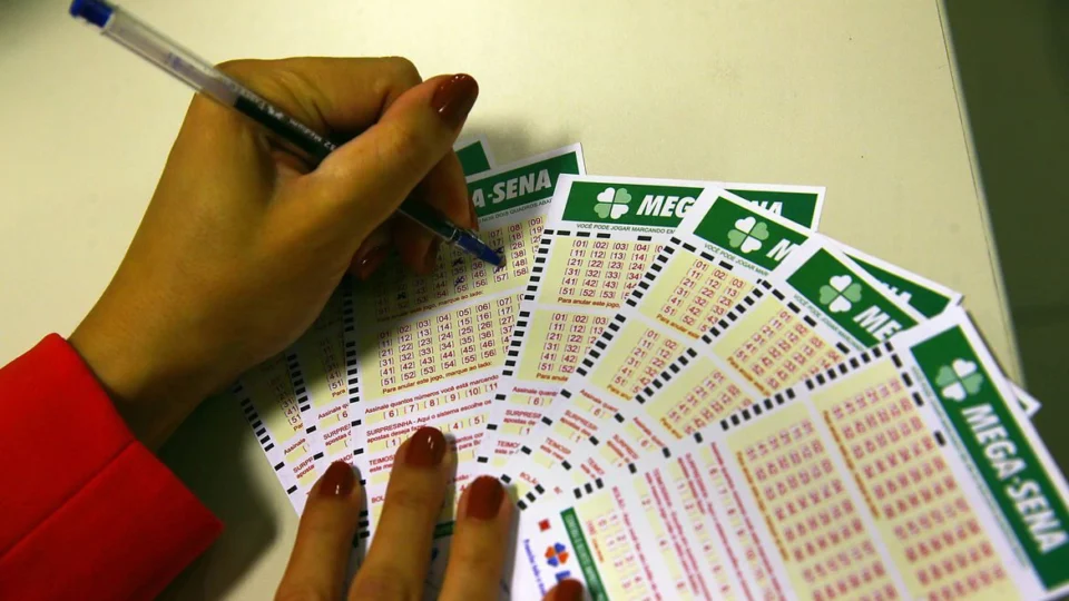 Mega-Sena desta quarta-feira deve pagar prêmio de R$ 3 milhões