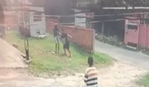 Dois adolescentes, de 14 e 17 anos, envolvidos em estupro e latrocínio são apreendidos, em Manaus