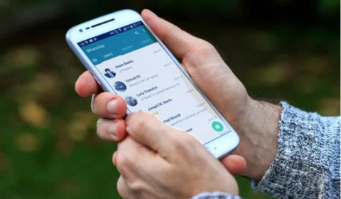 Divulgar print de conversa de WhatsApp pode gerar indenização, diz STJ