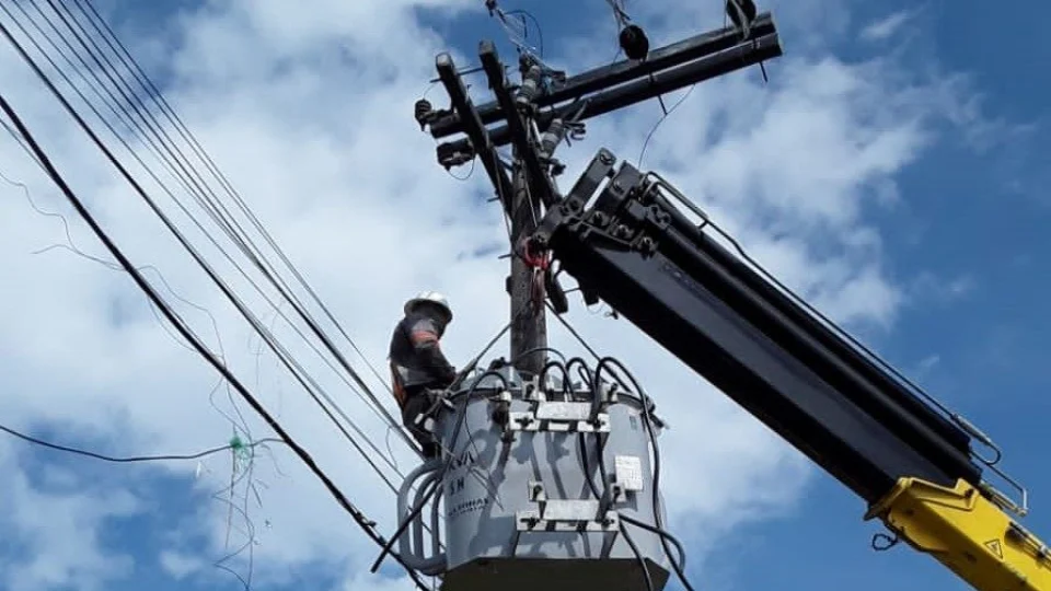 Bairros de Manaus têm suspensão de energia elétrica nesta sexta-feira; veja quais serão atingidos