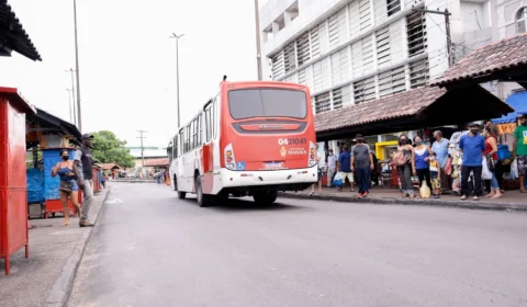 VÍDEO: Projeto obriga ônibus a parar em qualquer lugar quando solicitado pela população
