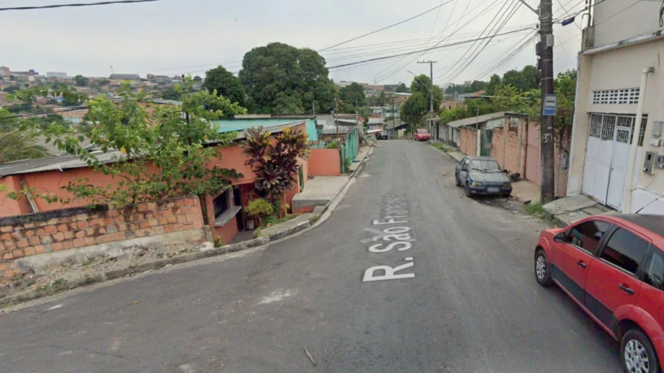 Em Manaus, corpo é encontrado com mãos e pés amarrados no bairro Zumbi