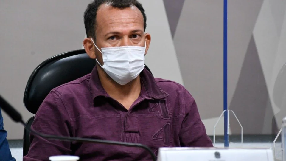 Motoboy da VTCLog afirma que entregou pen drive no Ministério da Saúde