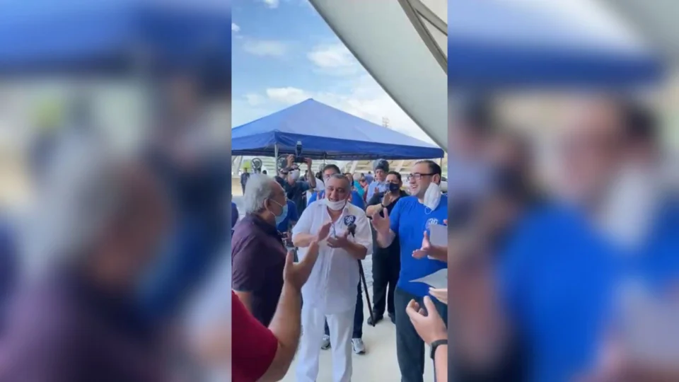 VÍDEO: advogados cantam parabéns para Amazonino durante eleição da OAB-AM