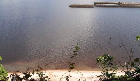 Em Manaus, população deve ficar atenta a banho e visitas na Ponta das Lajes