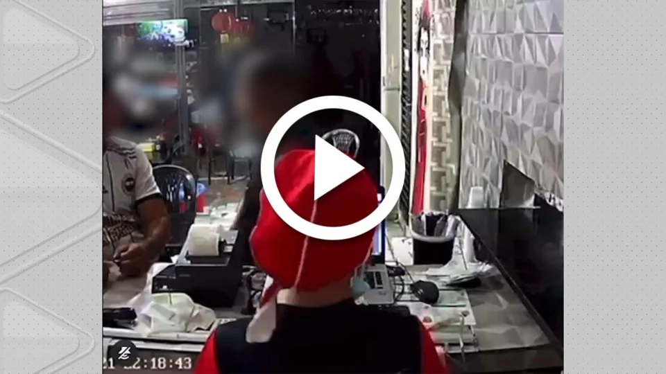 VÍDEO: suspeitos fazem arrastão em restaurante da Zona Sul de Manaus