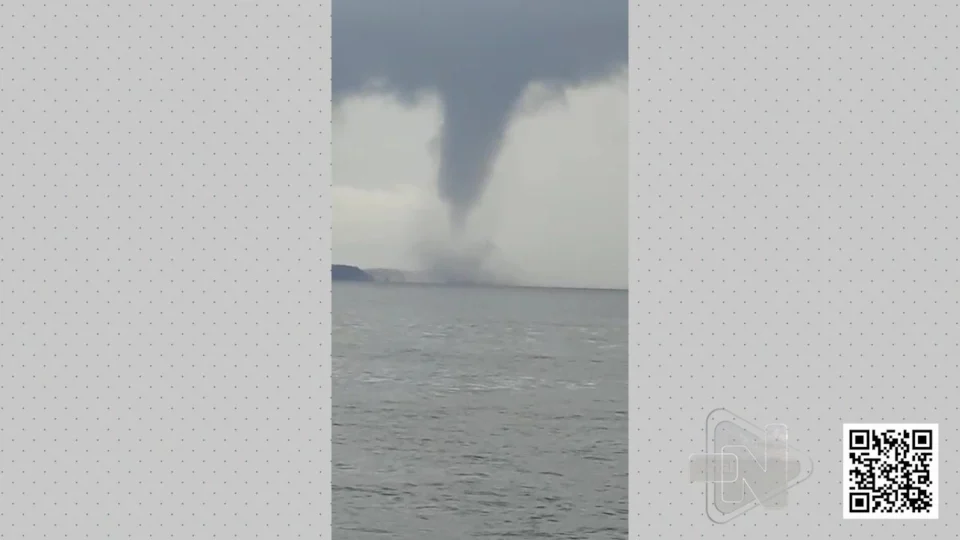 Chuva forte causa alagamentos em vários pontos de Manaus