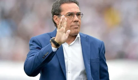 Vanderlei Luxemburgo é o novo técnico do Cruzeiro
