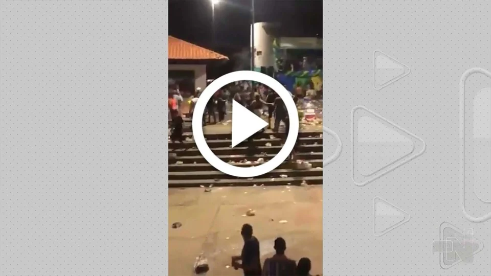 VÍDEO: mais de dez pessoas ficam feridas durante comemoração do aniversário de Atalaia do Norte- AM