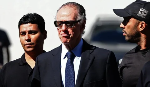 Ex-presidente do Comitê Olímpico Brasileiro (COB) Carlos Nuzman é condenado a 30 anos de prisão por corrupção