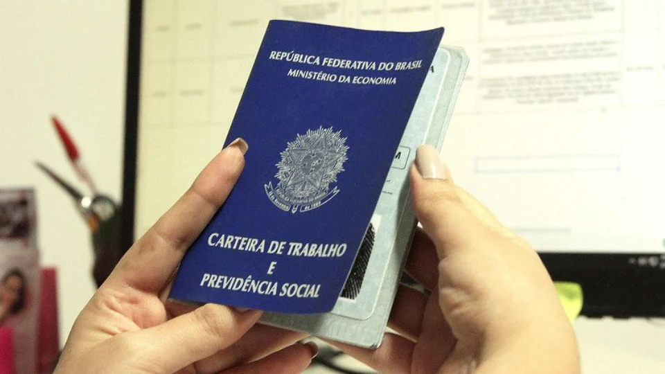 Sine Manaus e AM divulgam 189 vagas de emprego para esta sexta-feira