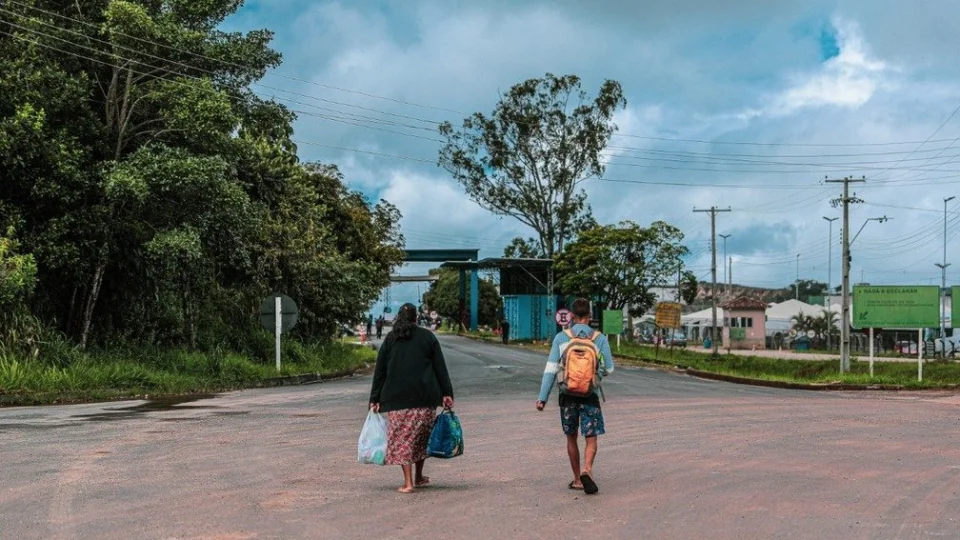 ONU alerta que migrantes venezuelanos chegarão a quase 9 milhões na América Latina em 2022