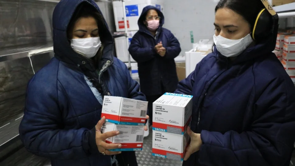 Governo Federal sanciona Lei que quebra patentes de vacinas