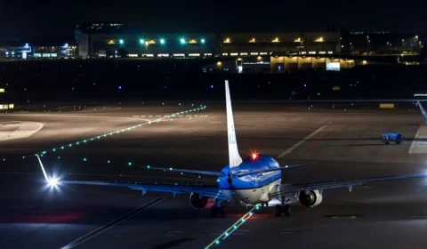 EUA impõem medidas para conter a ômicron; veja as regras