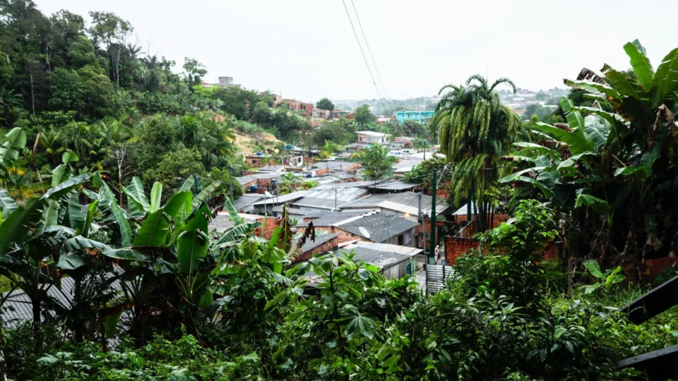 Manaus registra mais de 15 ocorrências durante forte chuva