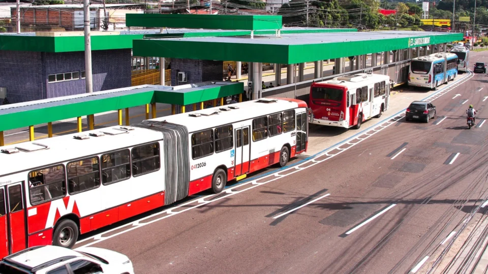 Linhas de ônibus na capital sofrem mudanças nesta quarta-feira, 1