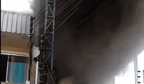 Aquecimento elétrico pode ser a causa de incêndio no Lírio do Vale, em Manaus