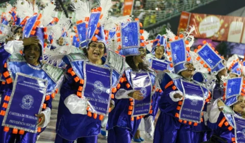 Carnaval 2022: escolas de samba de Manaus desfilam em março e sem presença de público