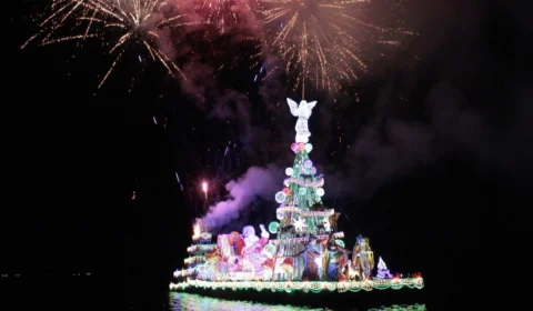 Presépio flutuante levará presentes e arte para 38 comunidades ribeirinhas do Amazonas