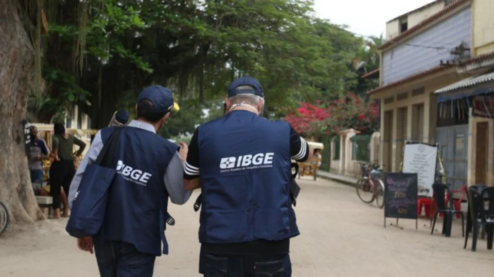 IBGE anuncia concurso com mais de 207 mil vagas para trabalhar no Censo