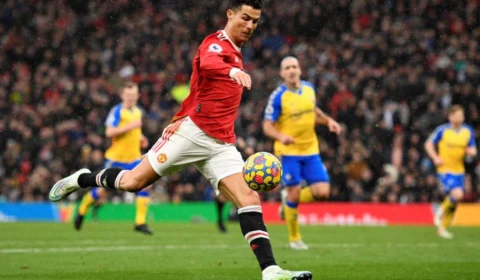 Com Cristiano Ronaldo jogando, Manchester United empata em 1 a 1 com Southampton neste sábado, 12