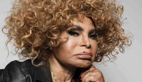 Corpo de Elza será velado no Theatro Municipal do Rio de Janeiro