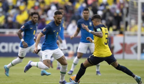 Eliminatórias: Brasil consegue empate com Equador após VAR, arbitragem confusa e duas expulsões