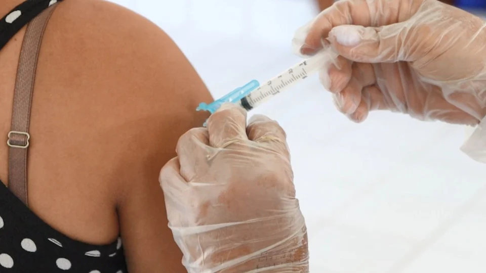 Em Benjamin Constant e Itacoatiara-AM começa nesta quarta a vacinar população dos 12+