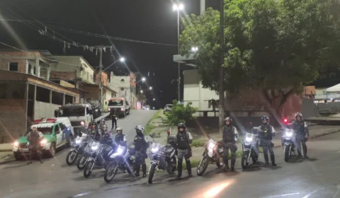 ‘Rolezinho’ irregular de motocicletas é interceptado em Manaus