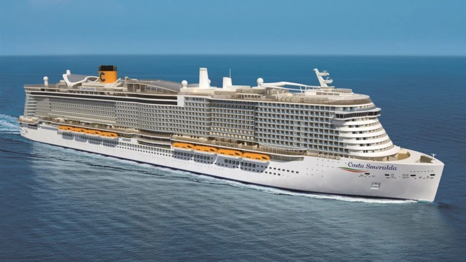 Navio Costa Fascinosa aporta com sete casos de covid-19 à bordo no Rio de Janeiro