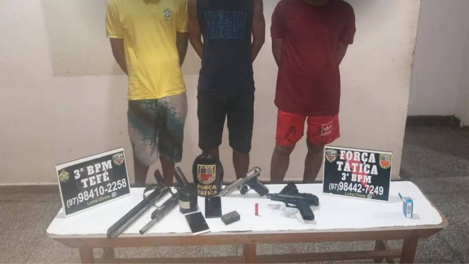 No AM, piratas de rio são presos com arma de fogo e munições em Tefé