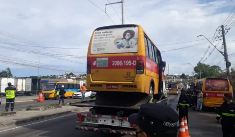 Seis transportes alternativos são retirados de circulação das ruas de Manaus