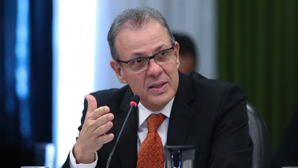 Ministro de Minas e Energia descarta ‘apagão’ no Brasil por conta da crise hídrica dos reservatórios