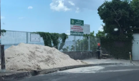 Obstruções de calçadas e ruas aumentam 141% em 2021, em Manaus