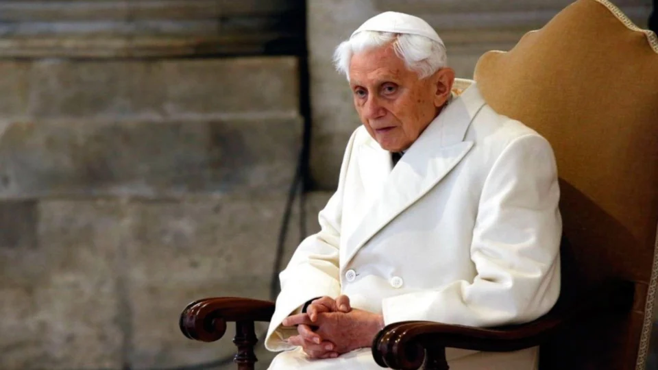 Com pedido de perdão, Bento XVI admite erros da igreja ao lidar com abuso sexual na Alemanha