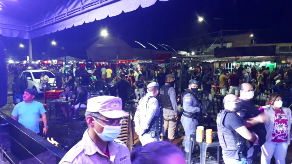 Durante fiscalizações, CIF fecha nove bares e distribuidoras em Manaus e Coari