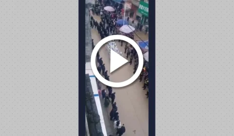 VÍDEO: suspeitos de violarem lockdown são expostos em ‘desfile da humilhação’ na China