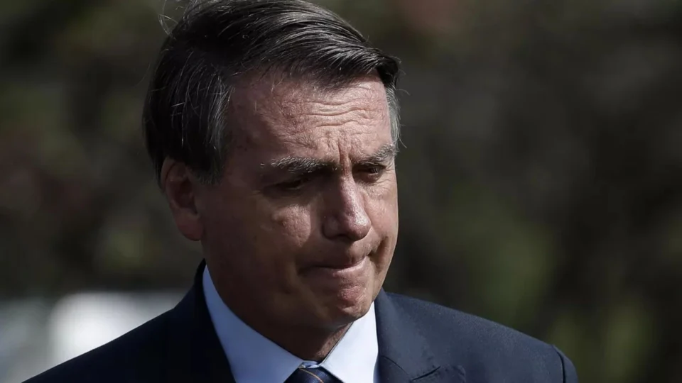 Bolsonaro tem recurso negado no STF e Moraes mantém depoimento do presidente