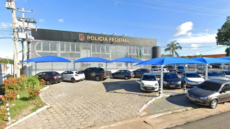 Polícia cumpre buscas em Manaus e Teresina, e aeroportos do Brasil recebem alerta após estudante de medicina suspeito de estupro ser considerado foragido