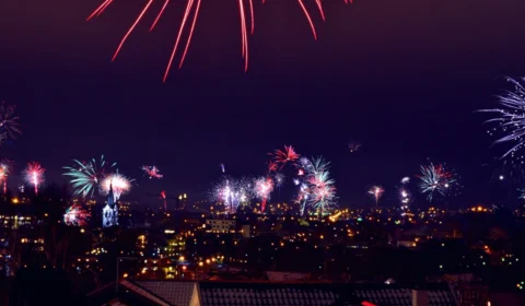 Virada do ano será marcada por homenagem às vítimas da Covid-19 em Cabo Frio, no RJ