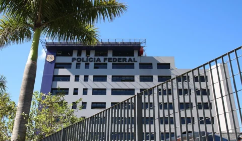 Polícia Federal prende homem que divulgou vídeo de estupro de criança na internet, em São Paulo