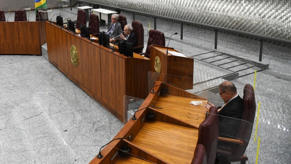 AO VIVO: Assista ao julgamento da denúncia contra o governador do AM, Wilson Lima, no STJ