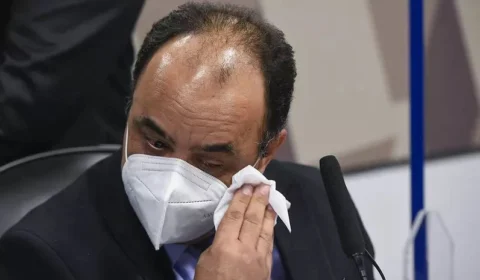 Reverendo chora na CPI e pede desculpas