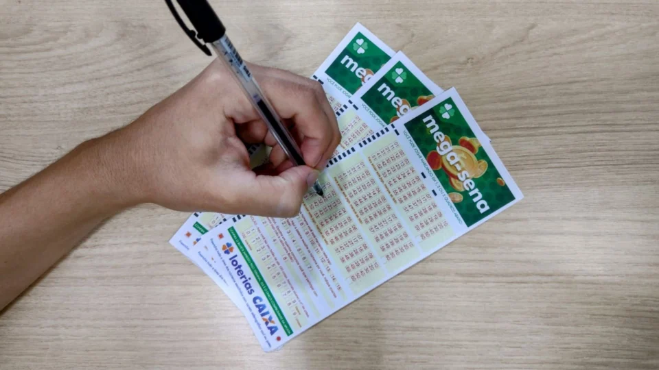 Mega-Sena acumula e prêmio vai para R$ 37 milhões