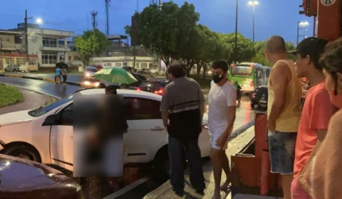 VÍDEO: Membros de facção criminosa atiram contra adolescente e homem na Zona Oeste de Manaus