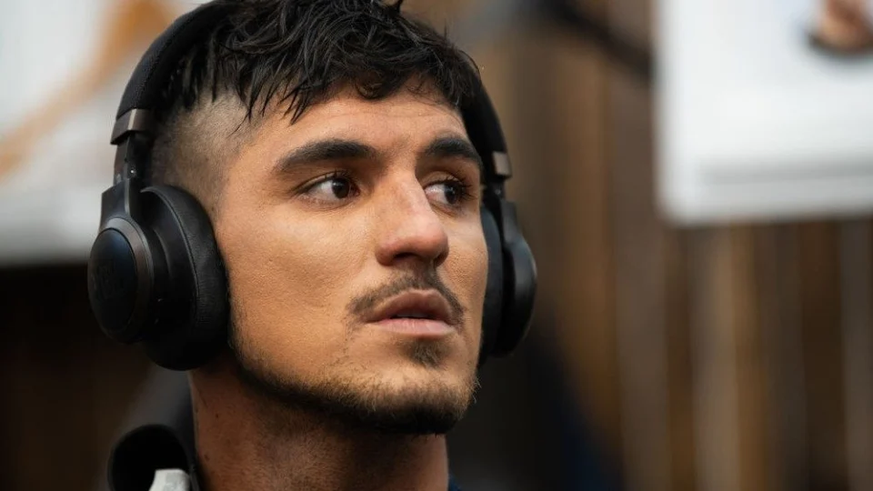 Gabriel Medina desiste de etapas da Liga Mundial para cuidar da saúde mental