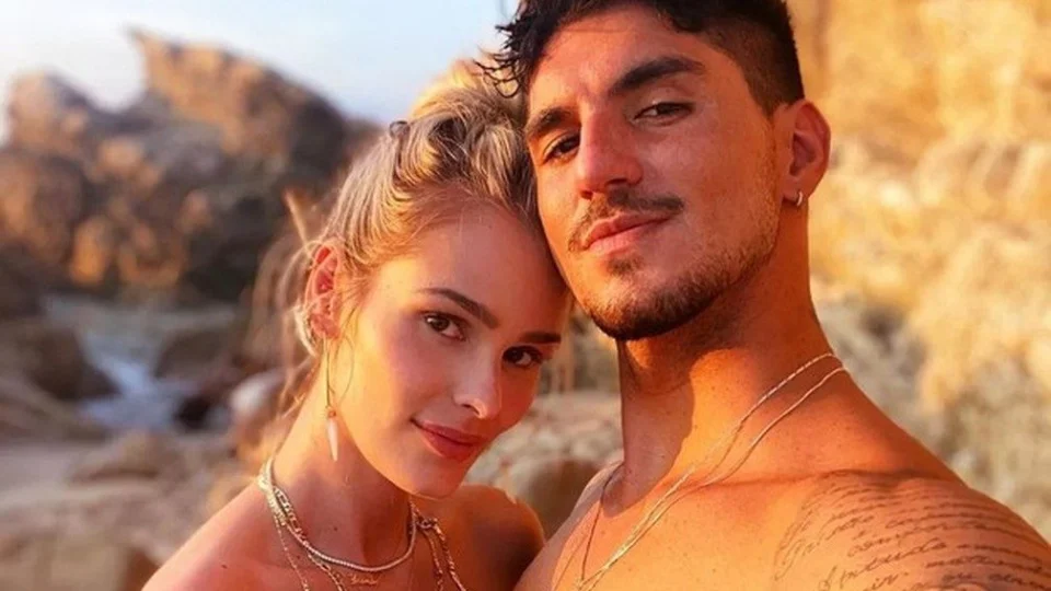 Casamento do surfista Gabriel Medina e modelo Yasmin Brunet chega ao fim